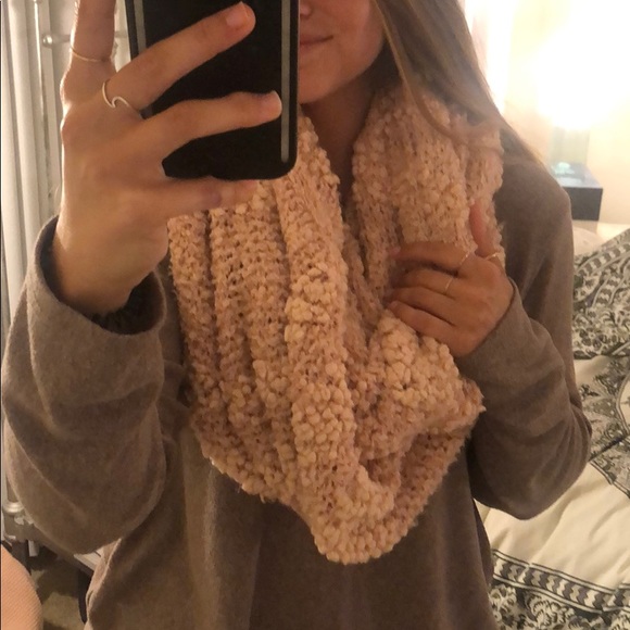 Kimchi Blue Accessories - Super soft women’s scarf